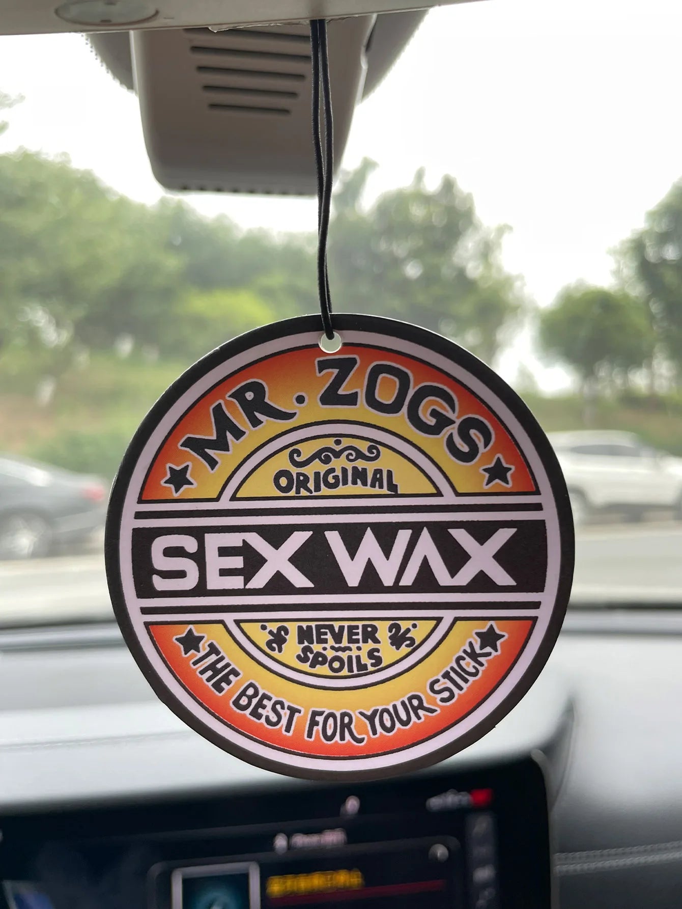 The Scent of Elegance: Five-Star Hotel Lobby Fragrance, Car Fragrance Tablets, Imported Natural Air Purifying Hangings, Car Air Fresheners, Car Rearview Mirror Hanging Fragrance Tablets, In-Car Deodorizer, Long-Lasting Fragra