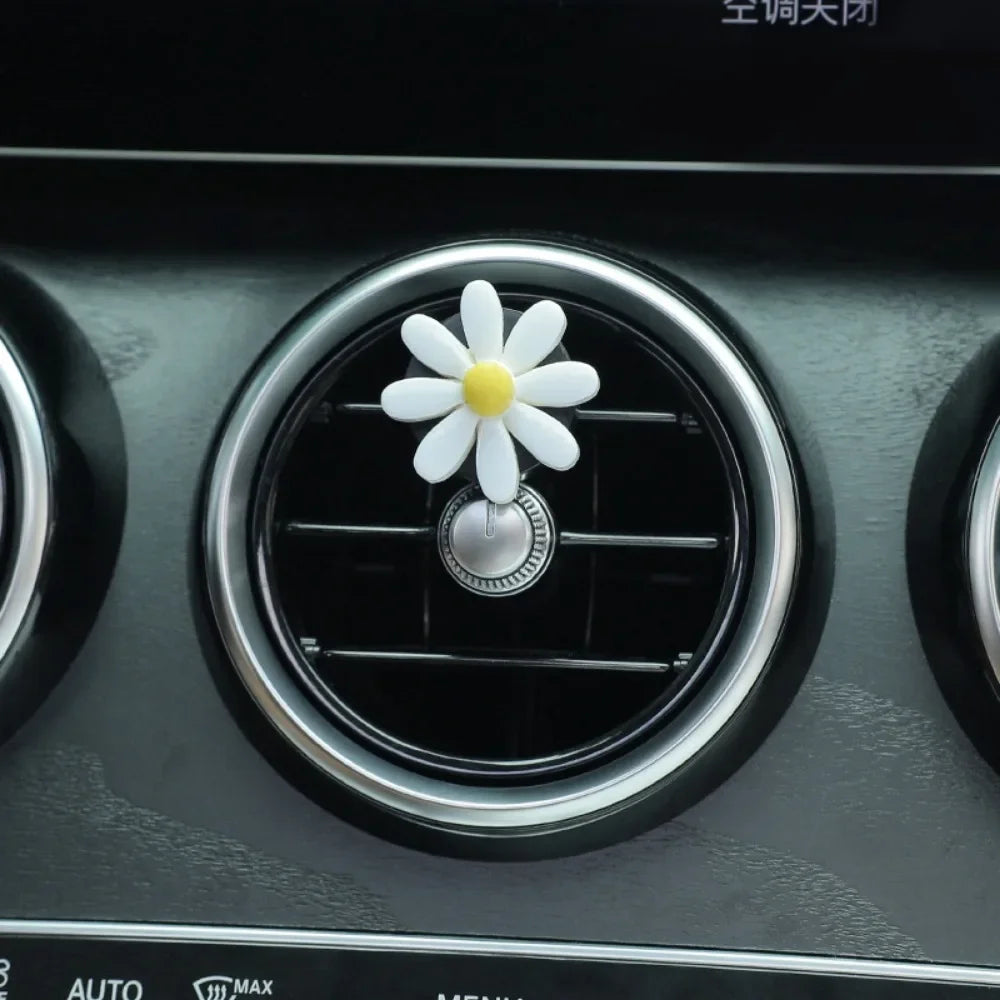 Cute Car Perfume Clip Flower Air Outlet Car Air Freshener Peach Blossom Aroma Diffuser Car Decoration Accessories Fresh Air