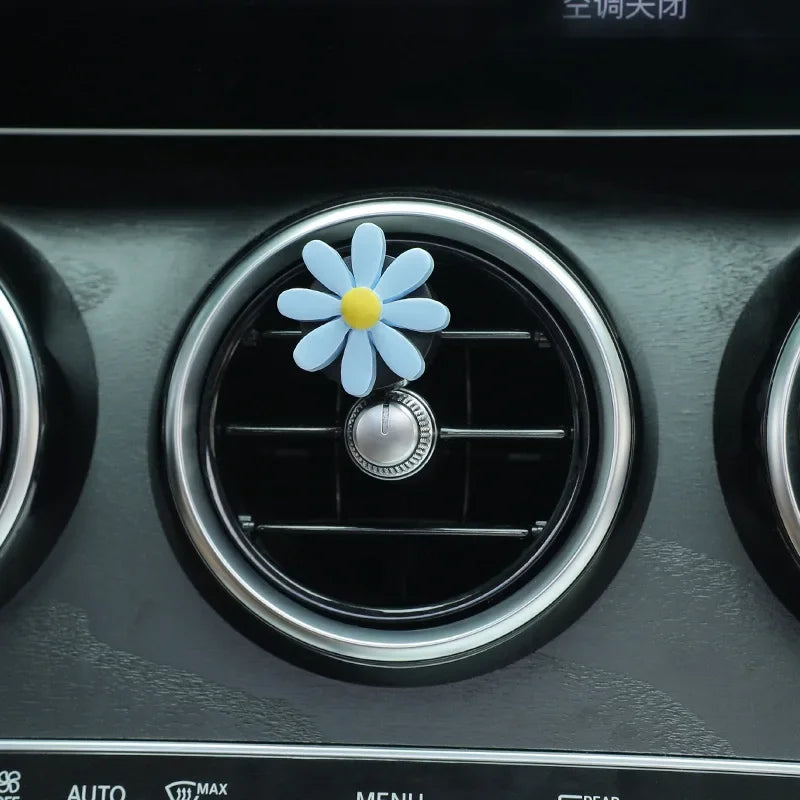 Cute Car Perfume Clip Flower Air Outlet Car Air Freshener Peach Blossom Aroma Diffuser Car Decoration Accessories Fresh Air
