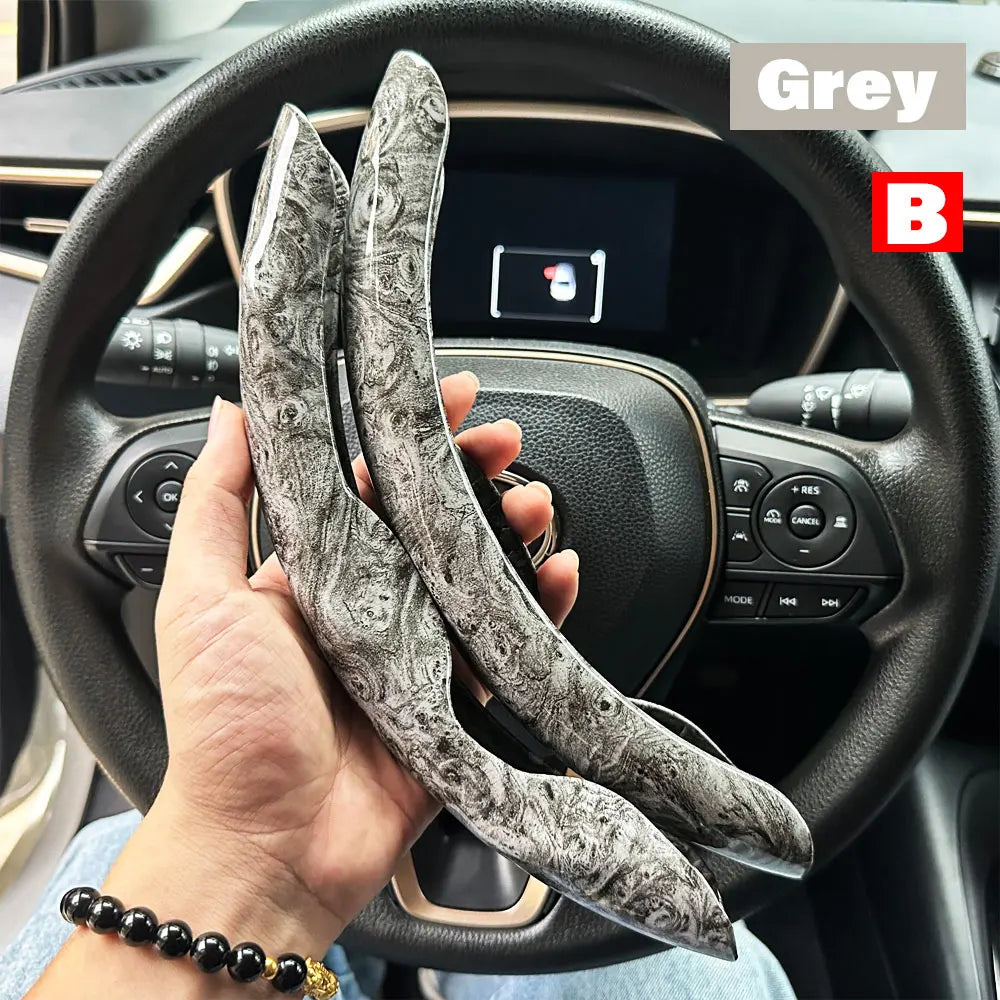 2PCS Car Steering Wheel Cover Warm Winter 38cm Round Steery Wheel Universa Glossy Laser Carbon Fiber Auto Interior Accessories