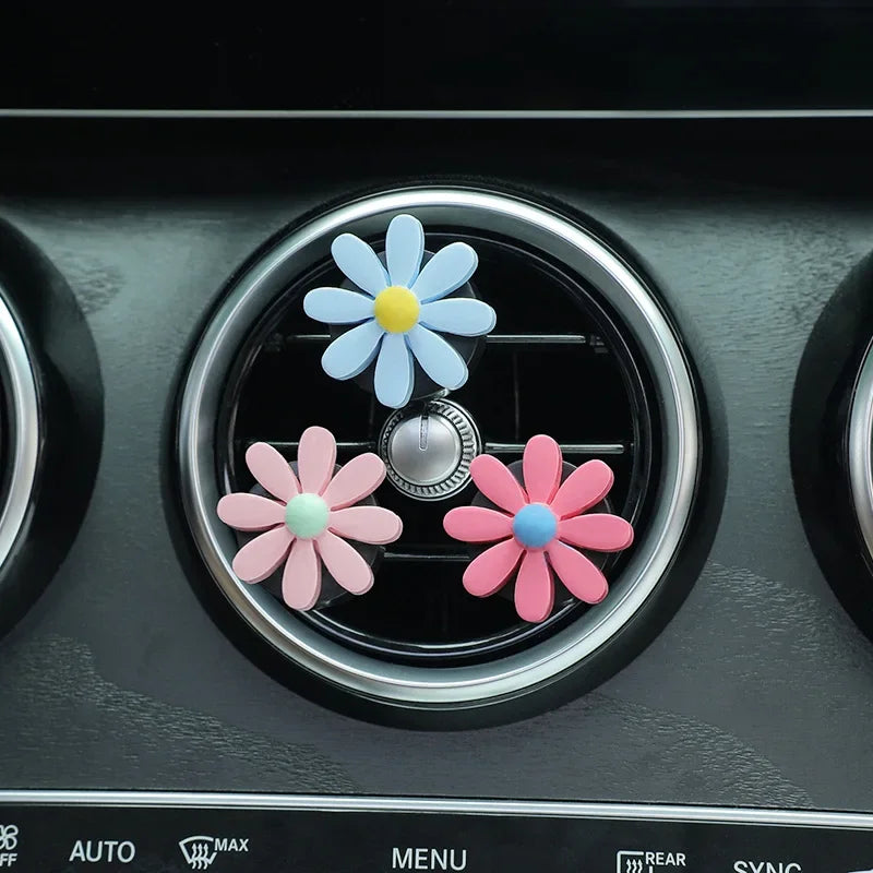 Cute Car Perfume Clip Flower Air Outlet Car Air Freshener Peach Blossom Aroma Diffuser Car Decoration Accessories Fresh Air